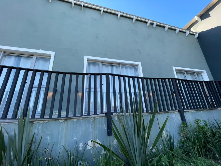 4 Bedroom Property for Sale in Bathurst Eastern Cape